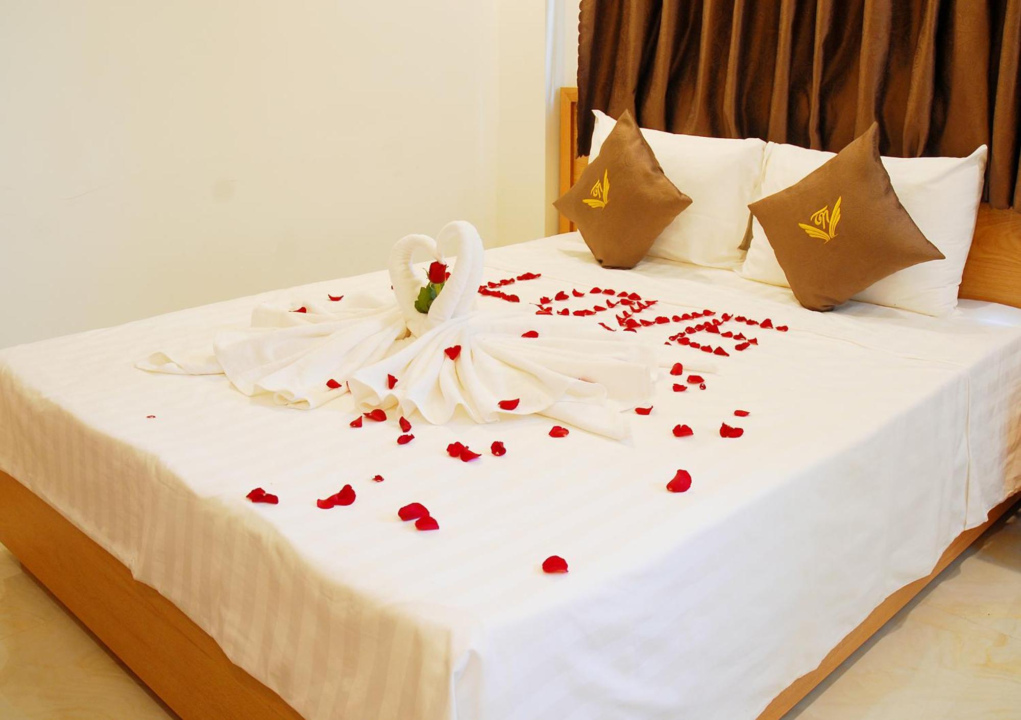 จางงัน โฮเต็ล ดานัง Hotel ภายนอก รูปภาพ