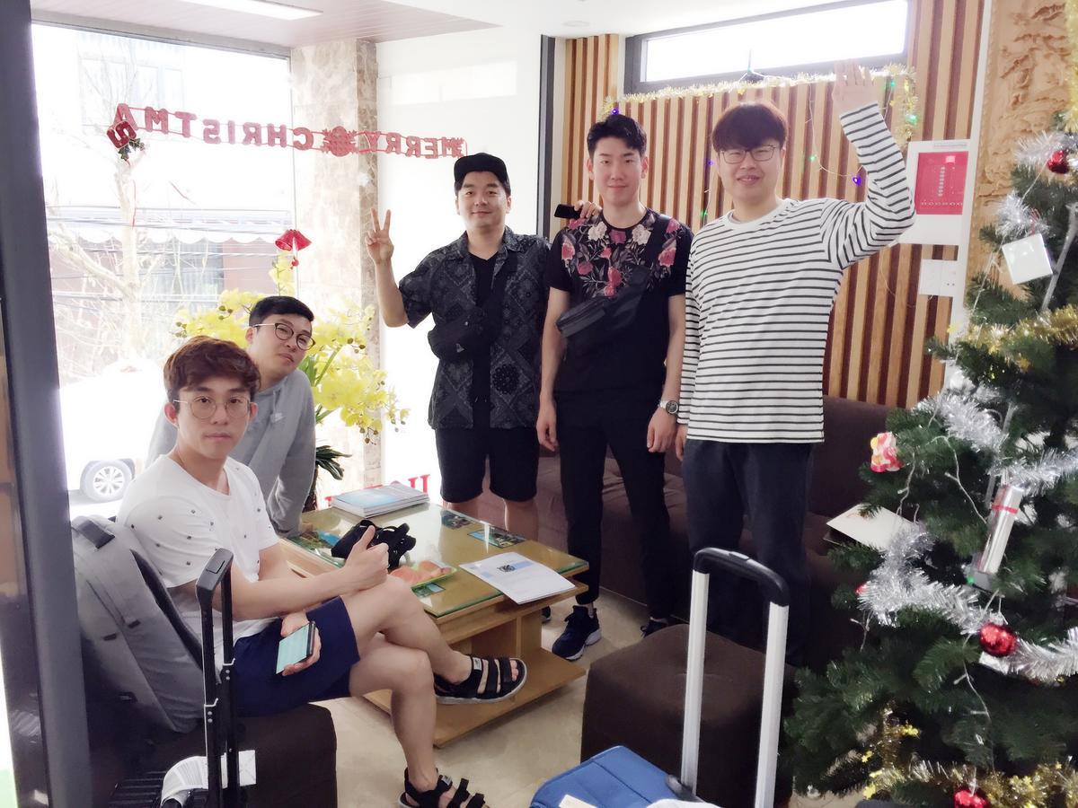 จางงัน โฮเต็ล ดานัง Hotel ภายนอก รูปภาพ